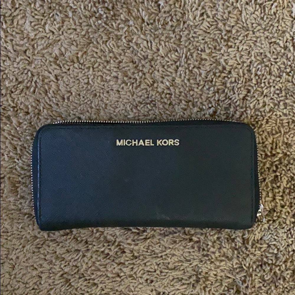 Michael Kors wallet